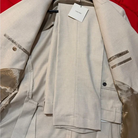 Calvin Klein Men's Beige Double-Breasted Suit